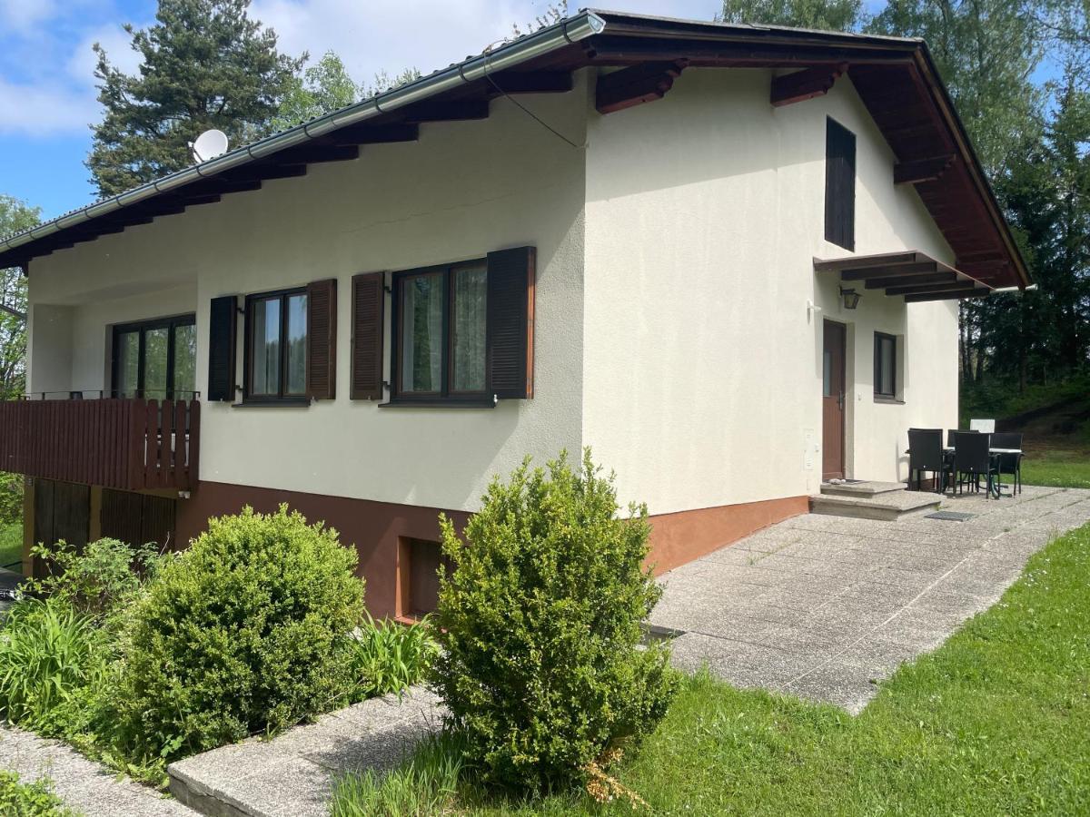 Haus Am Berg - Waldviertel Vila Arbesbach Exterior foto